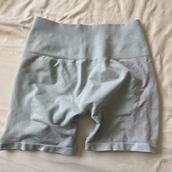 Alphalete Amplify Shorts Medium - Picture 2 of 2